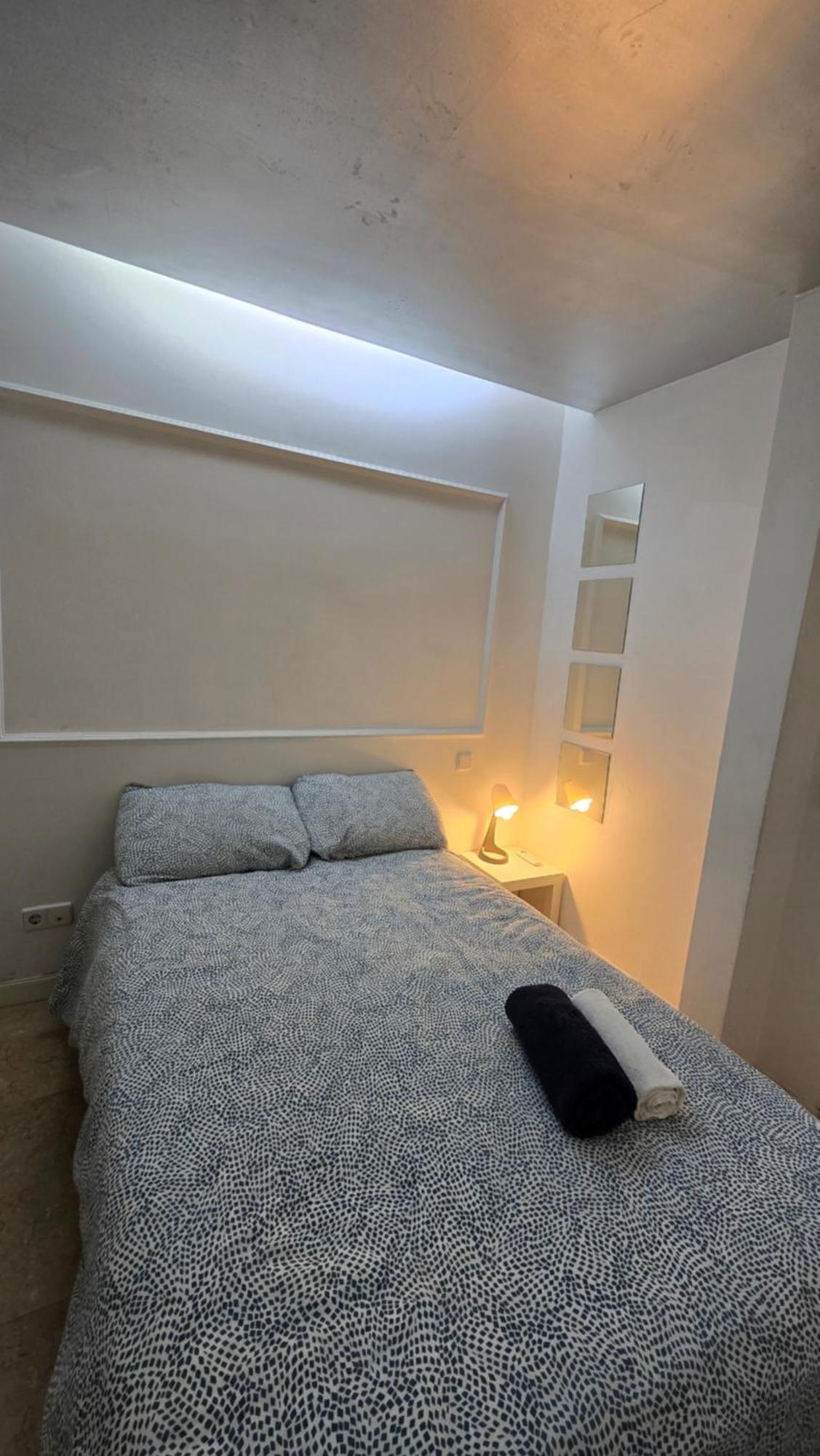 Mini Apartamento Lovely Chueca 马德里 外观 照片